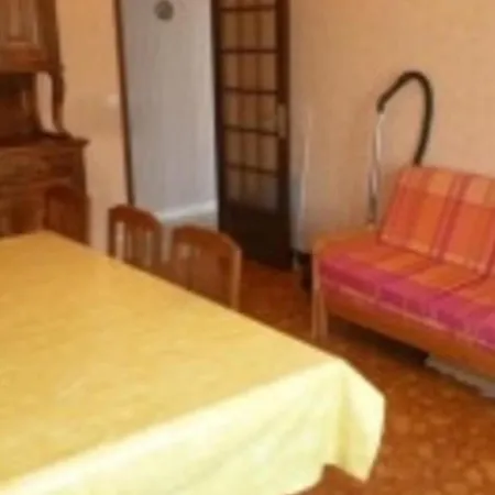 Maison F4 70 M² Avec Jardin A - Fr-1-71-52 Ρουαγιάν