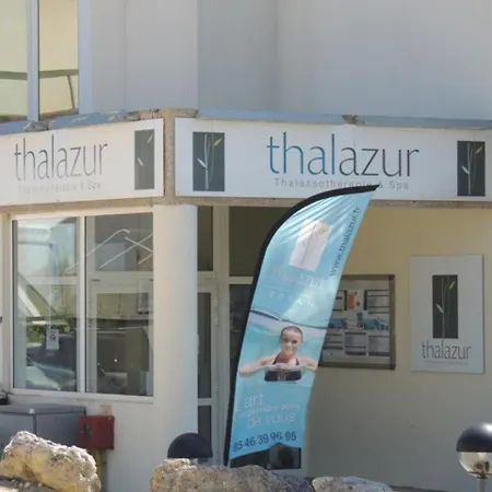 Maison F4 70 M² Avec Jardin A - Fr-1-71-52 * Ρουαγιάν