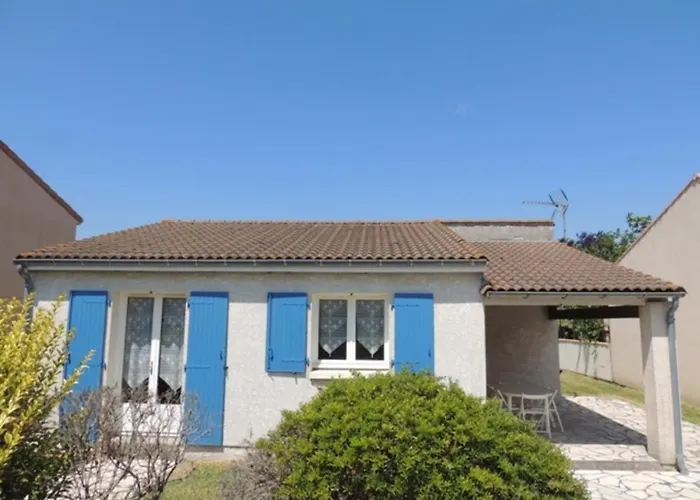 Maison F4 70 M² Avec Jardin A - Fr-1-71-52 Royan