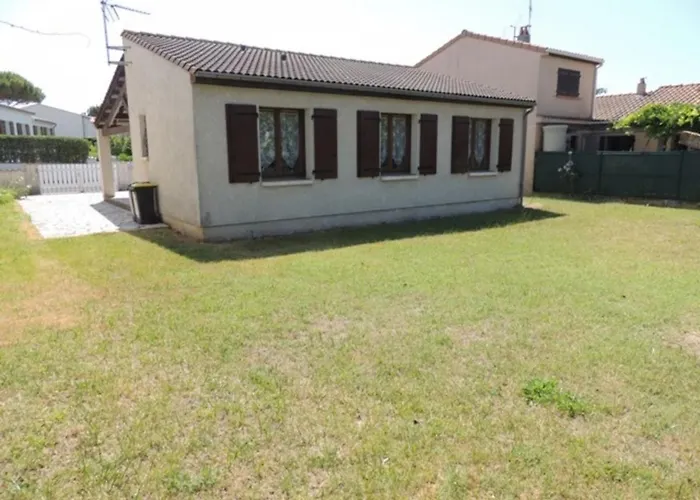 Ferienhaus Maison F4 70 M² Avec Jardin A - Fr-1-71-52 *